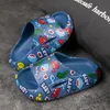 Kleinkind Kinder Jungen Mädchen Süßes Cartoon Wasser Sandalen an Schuhen Slipper im Freien Sommerkinder Kinder Strandschuhe 240419