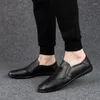 Casual Shoes Men skórzany klasyk na ślub męskie poślizg na męskich wygodne mokasyna do butów do jazdy