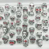 10/20pcs/lotto all'ingrosso Punk Red Enamel Skull Great Finger Rings for Men Rhinestone Skeleton Hollow King Animal Jewelry Party Maschio 240414