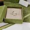 HIPHOP Damesringen Designer -engagementen Ring For Men Luxe sieraden paar Verjaardagsgeschenken Boy Girls Trendy Retro Stijlvol BE3821640
