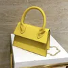 Bolsos de hombro moda bolso cuadrado pequeño mini para mujeres pum cuero cadena de bolsos de cuero damas de mensajería