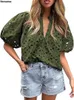 女性用ブラウスの夏のトップドレッシーカジュアルショートランタンスリーブvネックボタンホローレース刺繍シャツ