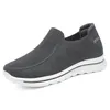 Gai Gai Gai Men Chaussures Custom Sneakers Paint Hand Tolevas Fashion Fashion Black Red Low Breathable Walking Jogging Trainer