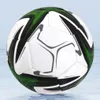 プロフットボールサッカーボール公式サイズ5 PVCマテリアルアウトドアチームマッチゲームマシン縫製トレーニングサッカー240415