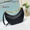 Crossbody Vallentiiino Women Chain Fashionable Bag Cowhide Shoulder Bags Evening One Purse Design 2024 Saddle Handbag High-end Stud Slimming Small IHPR