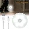 Pir Motion Sensor LED Night Light USB Lámpara nocturna recargable para el gabinete de la cocina Lámpara de la lámpara del armario inalámbrico luz 240424