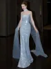 Runway Dresses Fairy Blue Celebrity Strapless paljettband Pleat illusion Lyxig glittrande sjöjungfru Evening Party -klänningar