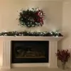 装飾的な花クリスマスベリーリース松ぼっくりの玄関の玄関の花輪の垂れ下がった装飾暖炉の木の窓