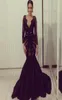 Black Lace Evening Jurken 2017 Sexy Sheer Vneck Mermaid Lange Mouw Formele Promle Dressess gemonteerd voor vrouwen Pageant Party Wear CUS7565126
