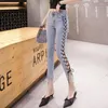 Dżinsy damskie Summer Women Smażone uliczne Elastyczne cienkie dhort stóp Pencil Pants Female Online Celebrity Pasp Bandage High talia 2024