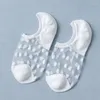 Chaussettes de femmes Été UltraHin Crystal Glass Silk Transparent Polka Dot Invisible Boat décontracté dentelle respirante courte