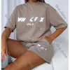 2024 Designer T Shirt Woman White Foxs Tracksuit Nowe stylowe męskie męskie i damskie koszulki Dwuczęściowy zestaw szortów Wybierz parę zestawu sportowego S-XL 384