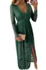 Günlük elbiseler yeşil uzun kollu v boyun dantel maxi parti elbise ile bölünmüş kadınlar zarif yan bodycon