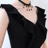 Abiti per feste Giovani signore classiche Black Prom adorabile Vestido de Festa Abito formale a V-Neck Short Evening Gift Collana