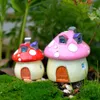 1PC Mushroom House Resin Fairy Garden Craft Decoratie Miniatuur Micro Gnome Terrarium Mediterranean House Castle 4 Maten 240424