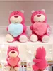 Großhandel von Cute Red Teddy Bear Plüschspielzeug für Kinderspielpartner, Valentinstagsgeschenke für Freundinnen, Heimdekoration