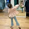 Set di abbigliamento primaverili e autunno coreana Set di ragazze set per bambini camicia manica a bolle camicia in denim pantaloni 2 pezzi