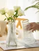Vasi addensato Precisione quadrata in vetro intagliato intagliato Vaso a base di fiori Tavolo da pranzo Decorazione per casa Morbida