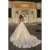 Designer Hochzeit Champagner Wunderschöne 2020 Kleider mit weißen 3D -Blumen Illusion Schiere Langarm Hof Trainer Arabische Brautkleider