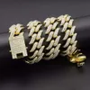 Qianjian Trendy Jewelry Chain Gold plaqué glacé Iced Out Moissanite Diamond VVS Gra Collier de chaîne cubaine Collier Custom