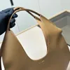 حقيبة مصممة راقية حقيبة اليد النسائية الجديدة عالية الجودة من الجلد الأصلي سعة كبيرة حمل حقيبة الأزياء