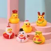 ベビーバスのおもちゃ玩具ラバーアヒルベビーバスおもちゃかわいい小さな黄色のアヒルスクイーズサウンドソフトベイビープールおもちゃ誕生日クリスマスギフト子供