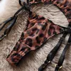 Bras Sets Leopard Impresión Sexy Lingerie Set de 6 piezas Summer Fino transpirable Brailado con medias