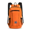 Backpack 1pcs Lightweight Portable Travel Caminhadas dobráveis à prova d'água Pacote externo ultraleve para mulheres