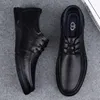 Sapatos casuais couro genuíno para homens confortáveis anti-deslizamento oxford ao ar livre tênis de moda de moda calçados formais formais
