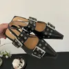 Duże rozmiary Sandały Sandały Kobiety Buty Spring Metal Kluczowe obuwie Elegancka moda spiczaste palce nowoczesne sandały buty damskie 240424