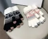 Donne invernali guanti a maglia touch screen guanti femmine magnificati addensati caldi full dito e allungamento a maglia guanti da la signore guantes