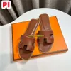 Designer für Damen Damen Mode Sandalen berühmte Designerinnen orange schwarze weiße Lederflat Flats Sandale Sliders Sommerschuhe Claquette