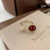 Tanią cenę i wysokiej jakości pierścionka biżuterii odpowiednie na wysokie piękno czerwony pierścionek kobiet z Common Cleefly