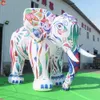 Activités de plein air de 8 m de long (26 pieds) avec un éclairage d'éclairage d'éléphant gonflable Avertissant beau jouet de mascotte de dessins animés décoratifs d'éléphant de fleur à vendre