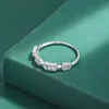 Anneaux de bande Nouvelle mode coupe française Full Diamond Crystal Couple Ring Womens Simple Original Pure Silver Valentines Day Bijoux Q240427