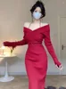 Robes décontractées hiver France vintage sexy tricot une pièce robe femme à l'épaule y2k vêtements de mode coréens élégants 2024