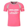 メンズTシャツSea Doo Seadoo Moto Mens New Printed Fashing Summer Tシャツコットンラグランショートスルベラウンドネックストリットトップス衣料品T240425