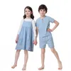 Como colección de mezclilla, vestido de correa para niñas, bíblico, breve, breve, ropa casual de ropa de costilla blanca 240417