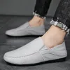 Buty zwykłe Pupuda Mężczyźni Moda oddychająca lato na trendy poślizg na mokasynach Espadrille Sneakers Mężczyzna 2024