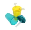 Nieuwste plastic cup -stijl Bong Hookahs met glazen kom draagbare rookwaterpijp olierig gereedschap Accessoires Meerdere kleuren