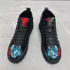 Scarpe casual High Tops Men Fashion Versione coreana Personalità ricamata Rivets Rhinestone Board Scarpe10A28