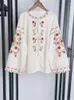 Dames blouses dames kleurrijke bloem borduurwerk blouse veer 2024 dames veter flare mouw o-neck vintage zoet shirt