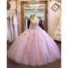 Sukopa z piłką na szyję wspaniałe sukienki Quinceanera Słodka 15 imprezowa sukienka formalna 3D Kwiki Koronkowe aplikacje podłogowe maskaradę Urodziny Suknie Vestido de 16 Anos S.