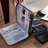 Opbergtassen Drie-laags digitale tas USB-gegevenskabel Aartelefoon Draad Pen Power Bank HDD Organizer Portable Travel Kit Case Pouch