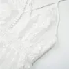 Mode blanche en dentelle fleur mini robe femme sans manches en V couche sans dos bandage plage club robes sexy vestidos 240424