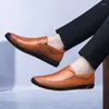 Scarpe casual classiche marchi classici veri e verili mocassini minimalisti in pelle versatili business per la guida gratuita