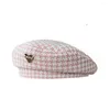 Berets Hat octogonal SBOY British Style Autumn Winter Cotton Heart Women Femmes Cap coréen Houndstooth Warm