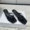 Topkwaliteit toteme slippers slippers strandschoen Casual lage hakken sandalen minimalistische stijl luxe ontwerper dia's fabrieksschoenen fabrieksschoenen schoenen