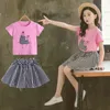 Одежда устанавливает модные детские наряды для девочек футболка короткие брюки 2pcs костюмы летние повседневные дети подростки для малышей