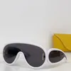 Lunettes de soleil Femmes hommes de haute qualité Design Fashion Show Gradient Lens Lens Eyewear UV400 Unisexe Love Luxury Lunes